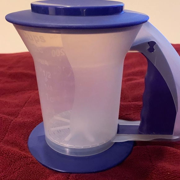 Tupperware Kitchen Vintage Tupperware Sift N Style Sifter Poshmark